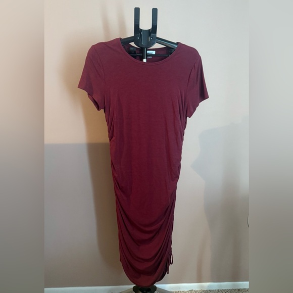 Calvin Klein Burgundy T Shirt Dress Short Sleeve - Picture 1 of 4